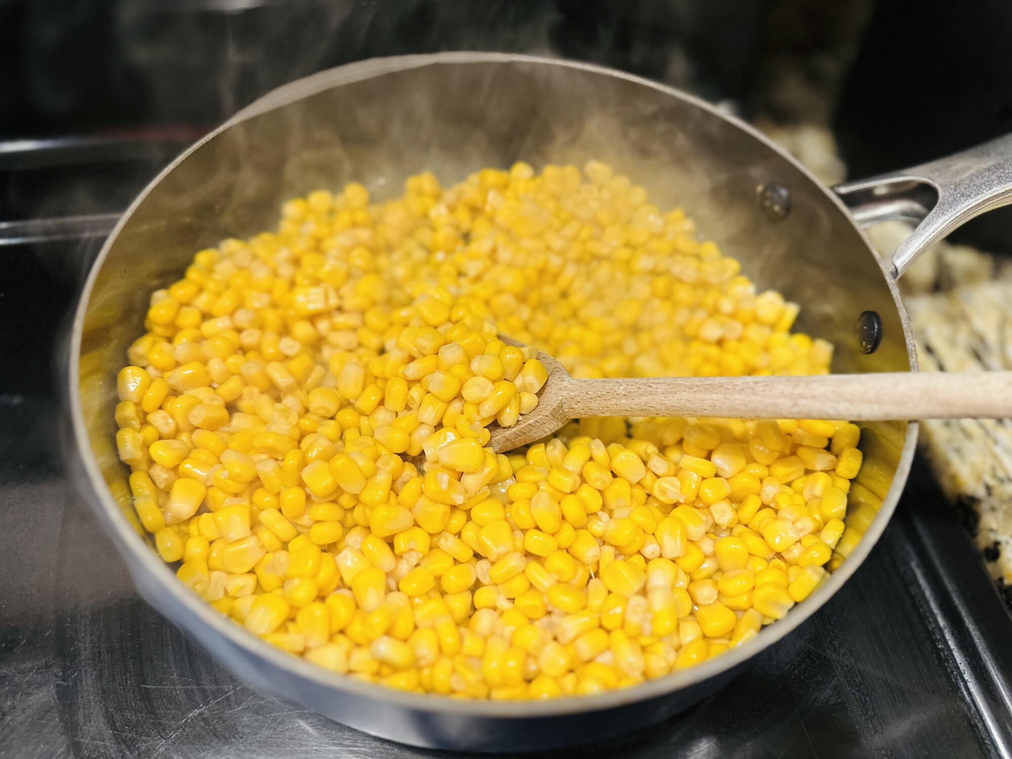 Craving a taste of Mexico? Try our delightful Mexican-Inspired Corn Salad Recipe 🌽🥗 Perfect for summer BBQs and fully customizable to your taste! Discover the rich cultural significance of corn in Mexican cuisine. #MexicanInspired #CornSalad #SummerRecipes #CulturalCuisine