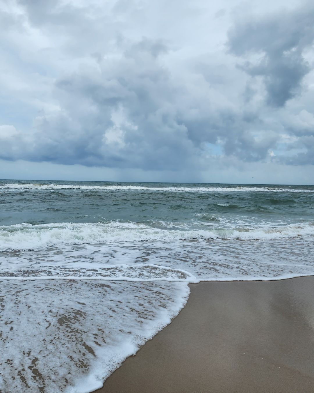 Cloudy with a Chance of Rain and Thunder 2 Don't let a little rain ruin your beach day! Check out these tips for making the most of going to the beach in the rain, even in inclement weather.